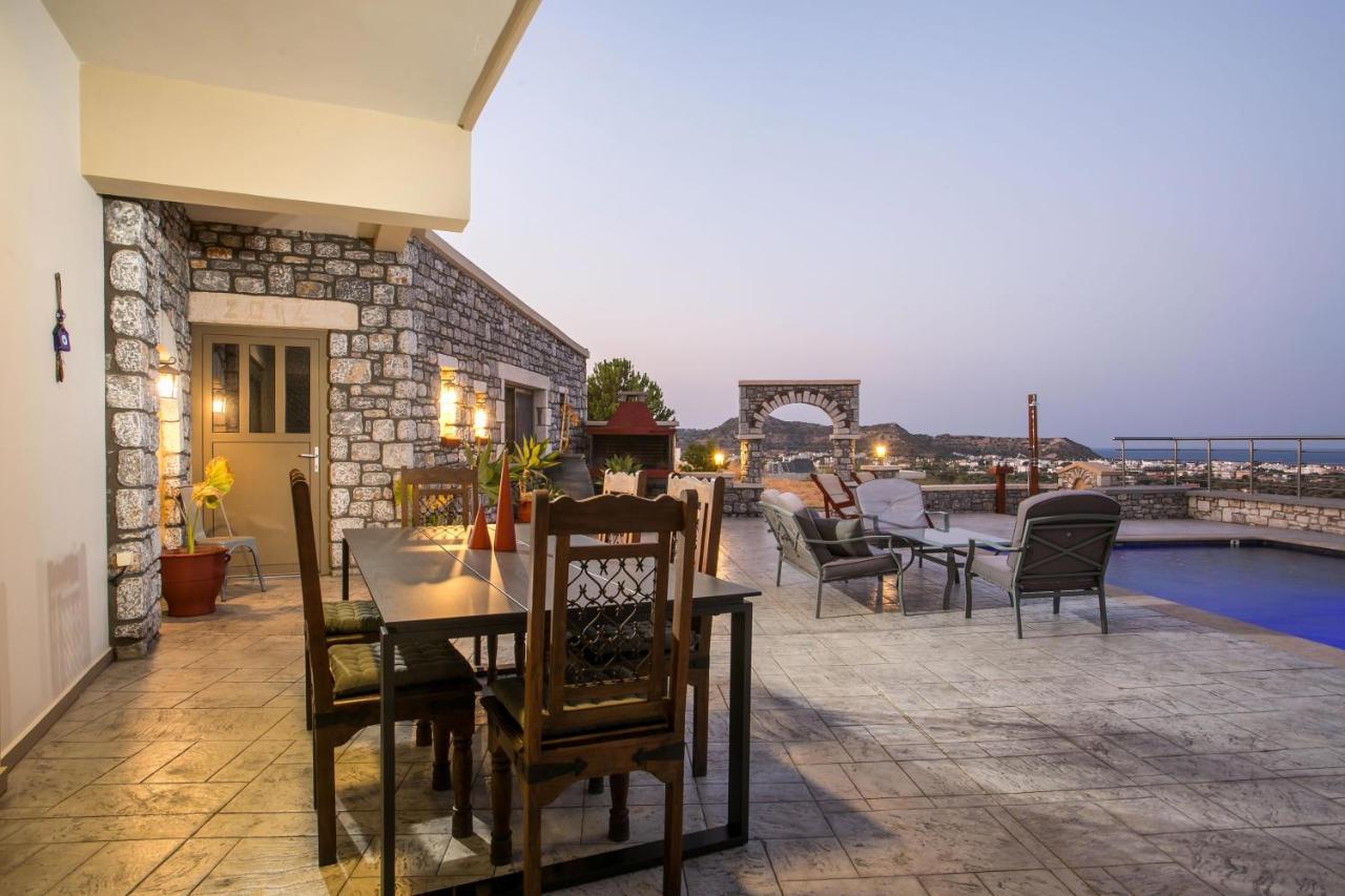 Des & Coo Luxury Villa With Private Pool Фаліракі Екстер'єр фото