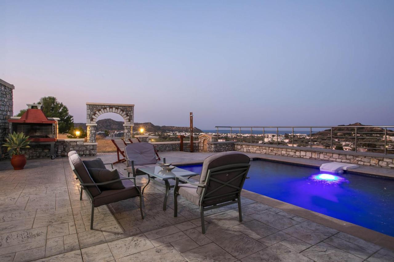Des & Coo Luxury Villa With Private Pool Фаліракі Екстер'єр фото